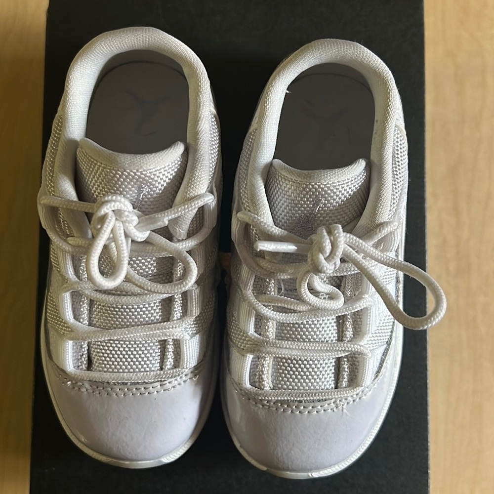 Jordan 11 retro low -toddler